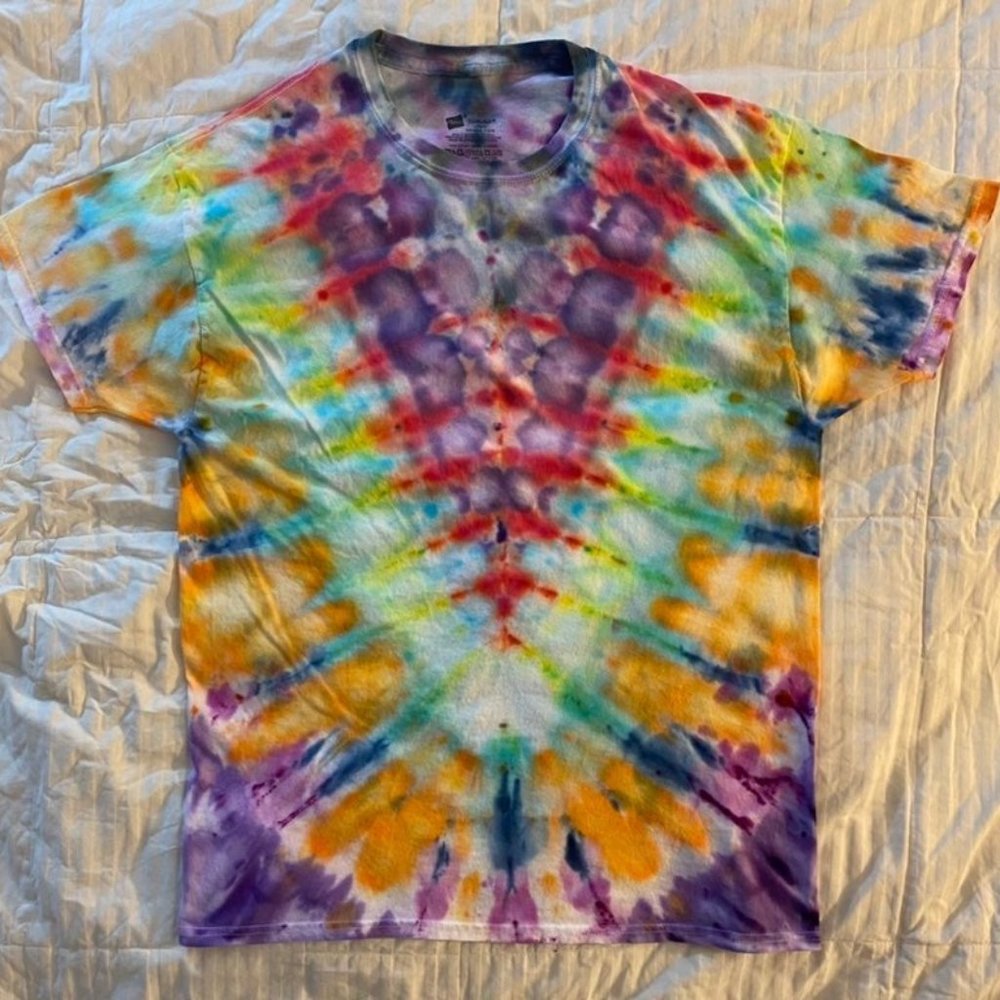 "Spooky Spectrum" Tie Dye Shirt